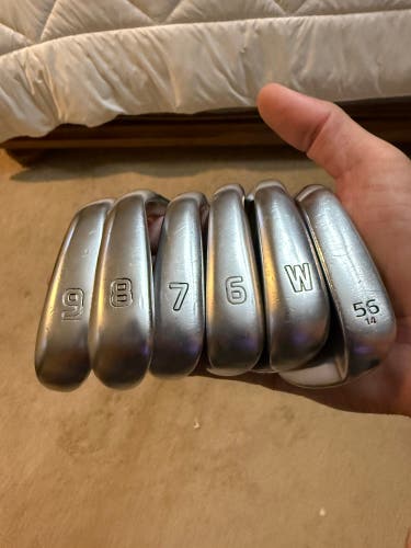 Ping i210 Irons 6-W Red Dot - Titleist Vokey - Odyssey Putter Left Hand Junior