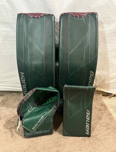 Bauer Mach Full Right Goalie Pro Stock Full Set