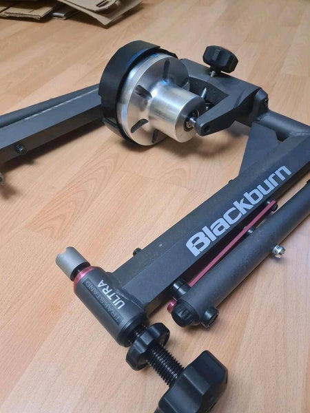 Bicycle stand role trainer Indoor Cycling Blackburn