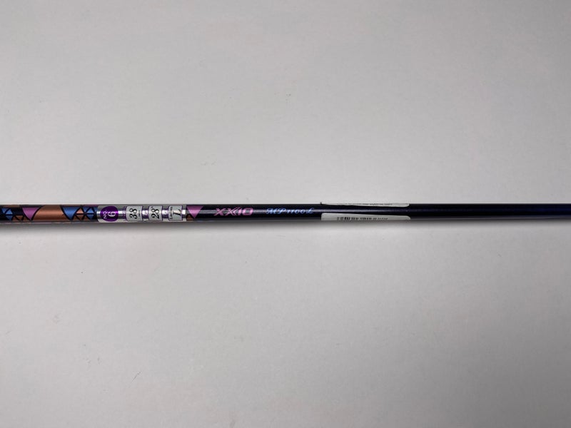 XXIO Eleven Ladies 6 Hybrid 28* MP1100 L 34g Ladies Graphite Womens RH HC