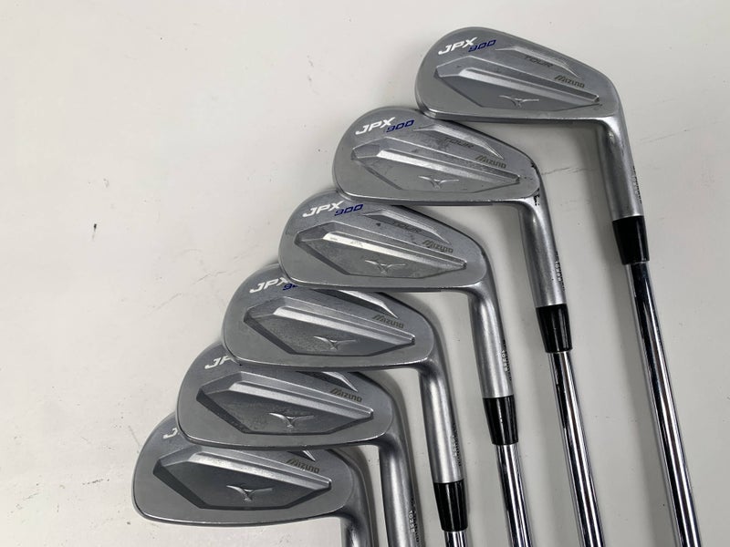 Mizuno JPX 900 Tour Blade Iron Set 5-PW DG S300 AMT Stiff RH Oversize Grips