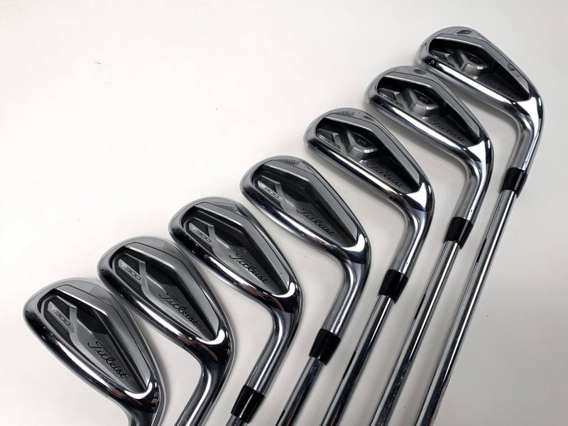 Titleist T300 2021 Iron Set 5-PW+GW True Temper AMT Red R300 Regular Steel RH