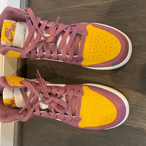 Kid's Air Jordan 1 Shoes (New)
