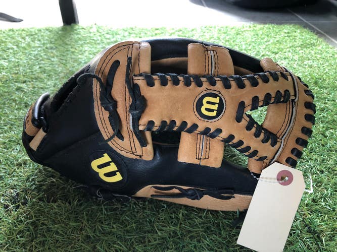 Wilson A360 RH Infield Baseball Glove 12.5" (Used)