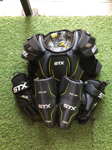 Youth Medium STX Stallion 200+ Starter Set (Used)
