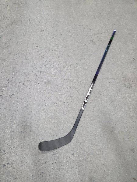 New Chrome CCM Jetspeed FT8 Pro Senior RH P90TM 80 Flex hockey stick