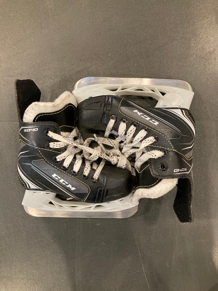 Youth CCM Tacks 9040 Hockey Skates 10 (Used)