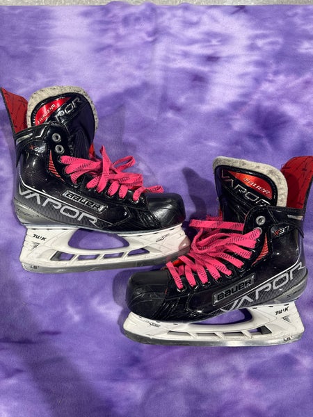 Senior Bauer Vapor X3.7 Hockey Skates Regular Width Size 6.5 (Used)