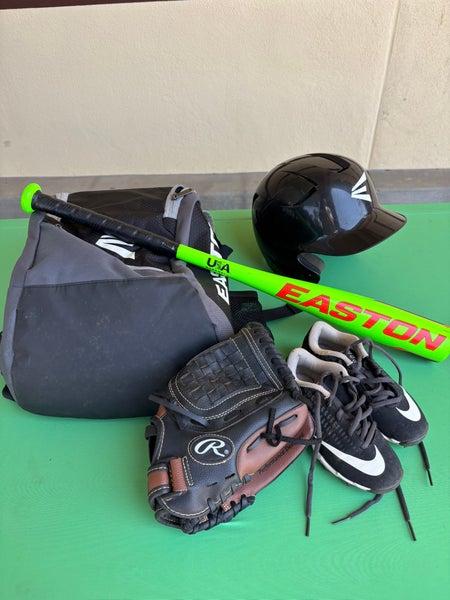 Tee Ball Starter Kit w/ Size 11 Cleats