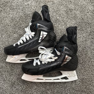 New True Pro Custom Hockey Skate Size 11