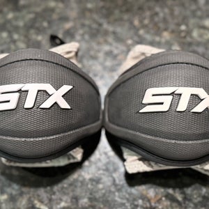 Black Large Adult STX Stallion 900 Arm Pads (Used)