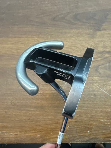 Scotty Cameron Futura Phantom Right Handed Putter 35" (Used)