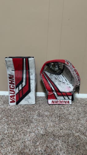 Vaughn VE8 Intermediate Glove And Blocker