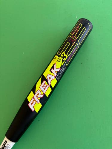 Miken Freak 23 Maxload Composite Bat (-7) 27 oz 34"