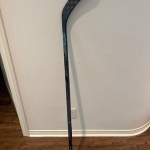 Junior True Hzrdus 3X Left Hand Hockey Stick T92 (Used)