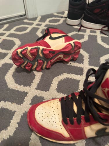 Red Kid's Youth Air Jordan High Top Molded Cleats (Used)