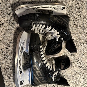 CCM JetSpeed FT675 Hockey Skates Regular Width  9 (Used)