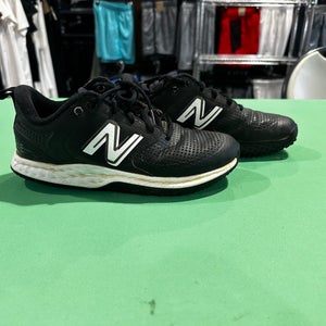 Black Men's Size M 10.0 (W 11.0) Adult New Balance 3000v6 Low Top Footwear Turf Cleats (Used)