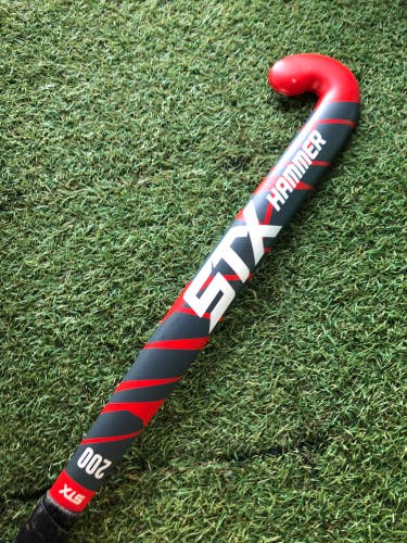 STX Hammer 200 Field Hockey Stick (Used)