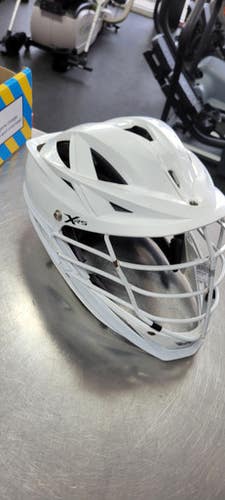 Used Cascade XRS Lacrosse Helmet White One Size 11497-S000150172
