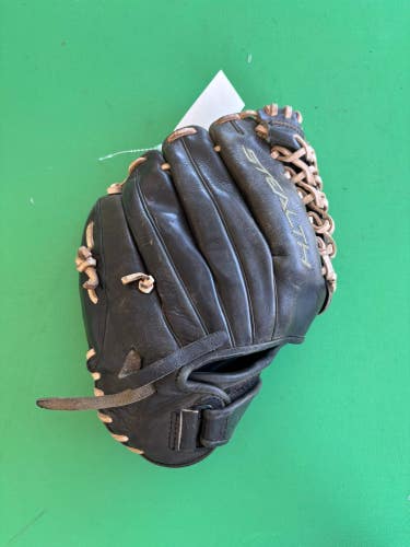 Black Easton Stealth RH Infield Softball Glove 12"