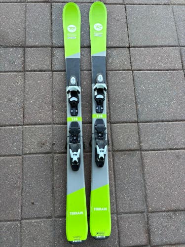 Kid's Rossignol Terrain 128 cm Skis W/ Look KidX Bindings (Used)