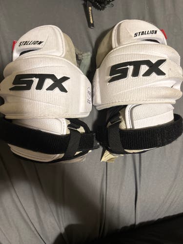 Large Adult STX Stallion HD Arm Pads (Used)