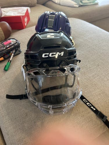 Ccm hockey helmet