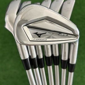 Mizuno JPX 921 Forged Iron Set 5-G / Project X LS 6.5 Extra Stiff