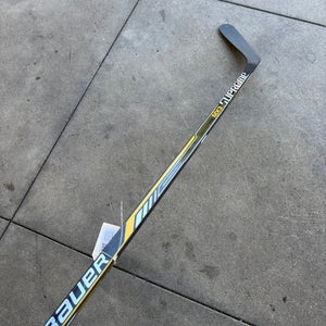 New Senior Bauer TotalOne NXG Hockey Dressed As Supreme MX3 Stick LH Pro Stock (Karlsson)