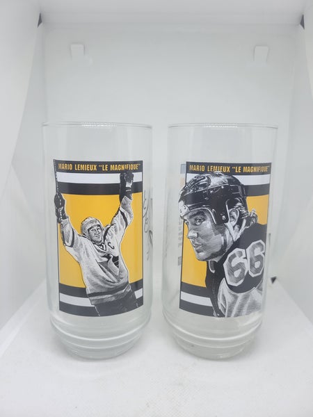 Pair of Vintage 1998 Mario Lemieux Eat'n Park Pittsburgh Penguins Collectible Glasses