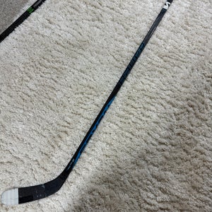 Senior Bauer Nexus E5 Pro Right Handed Hockey Stick P88 (Used)