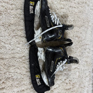 Bauer Supreme 2S Pro Hockey Skates Regular Width  8 (Used)