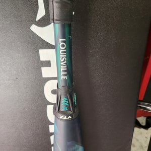 Louisville Slugger Kryo Composite Bat (-11) 19 oz 30" (Used)