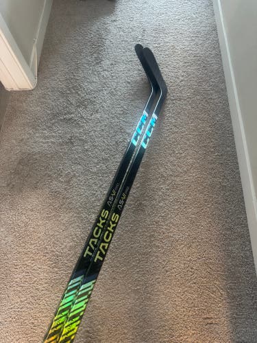 Senior CCM ASVI Pro Left Hand 2-PACK