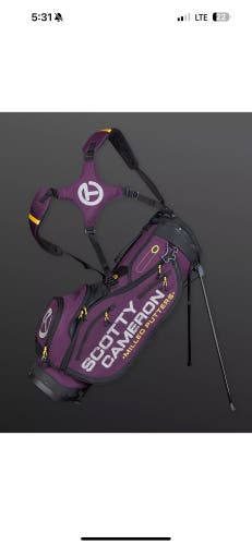 2025 Scotty Cameron Mardi Gras pathfinder bag Rare!!