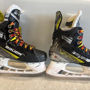 Used Bauer VAPOR X4 JR Junior Hockey Skate Junior 01.5 11858-S000077148