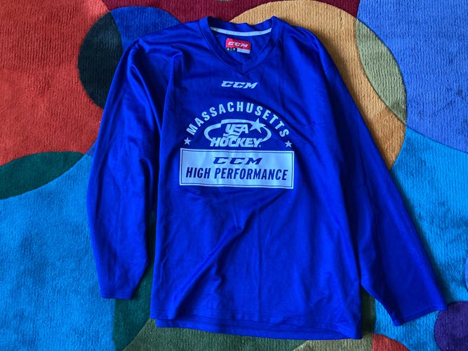 Senior XL USA Hockey CCM Jersey