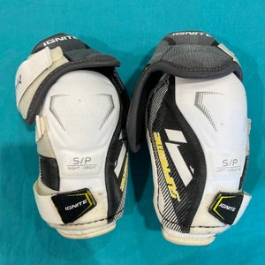 Senior Small Bauer Supreme ignite pro Elbow Pads (Used)