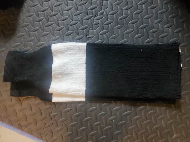 Black Intermediate Medium Socks (New)