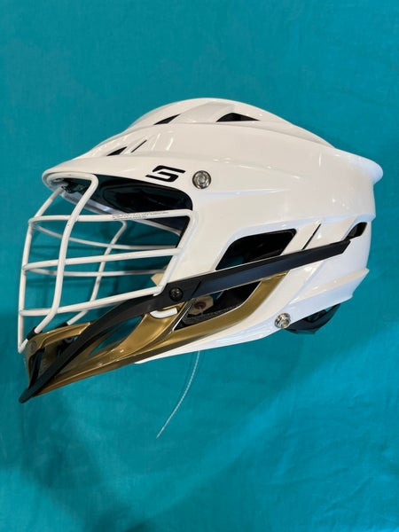 White Adult Cascade S Helmet (Used)