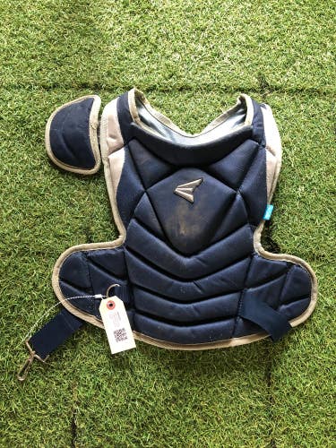 Youth Easton The Fundamental Catcher's Chest Protector (Used)