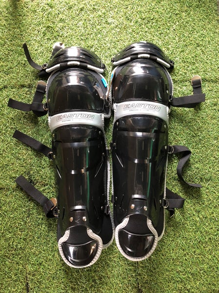 Black Adult Easton Fundamental Catcher's Leg Guards (New)