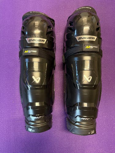 Senior Bauer Supreme M5 Pro 16" Shin Pads (Used)