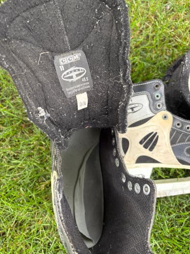 CCM Tacks prodile 3 Hockey Skates 11 (Used)