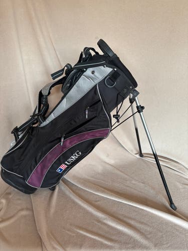 Junior 29” Unisex US Kids Golf Bag (Used)