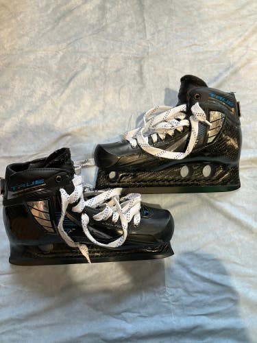 Senior True One Piece Hockey Goalie Skates Regular Width 10 (Used)