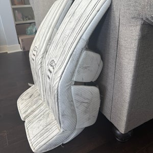 33"  2021 Brian's Optik 3 Goalie Leg Pads  (Used)