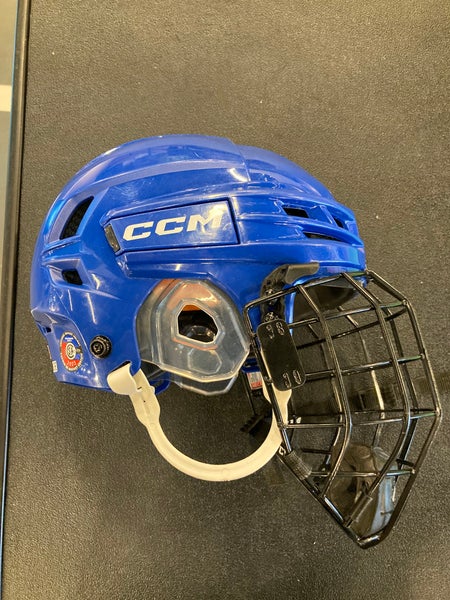 Blue Small CCM tacks 720 Helmet (Used)