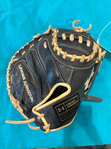 Black Under Armour UACM-100Y RH Catcher's Baseball Glove 31" (Used)